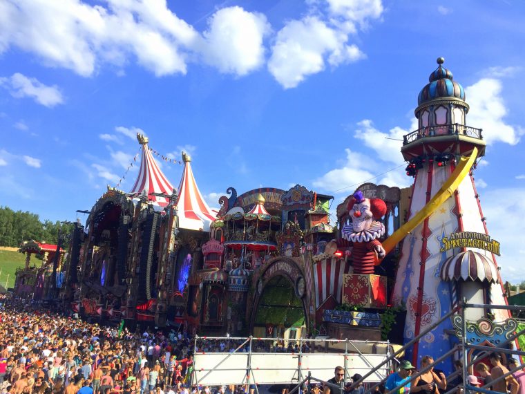 alfasnake 　TOMORROWLAND PILGRIM Tomorrowland - everything you need to know about this